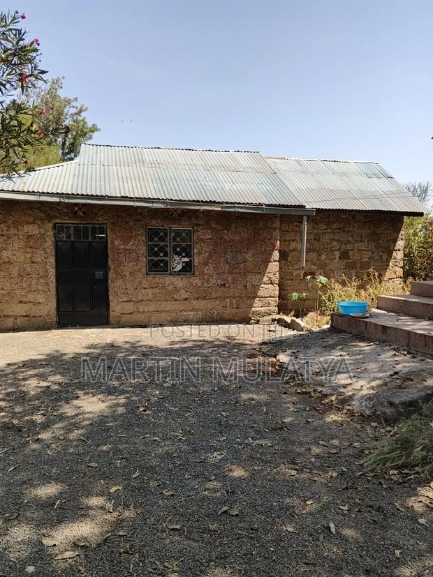 3bdrm Bungalow in Tala for sale - thumbnail 3