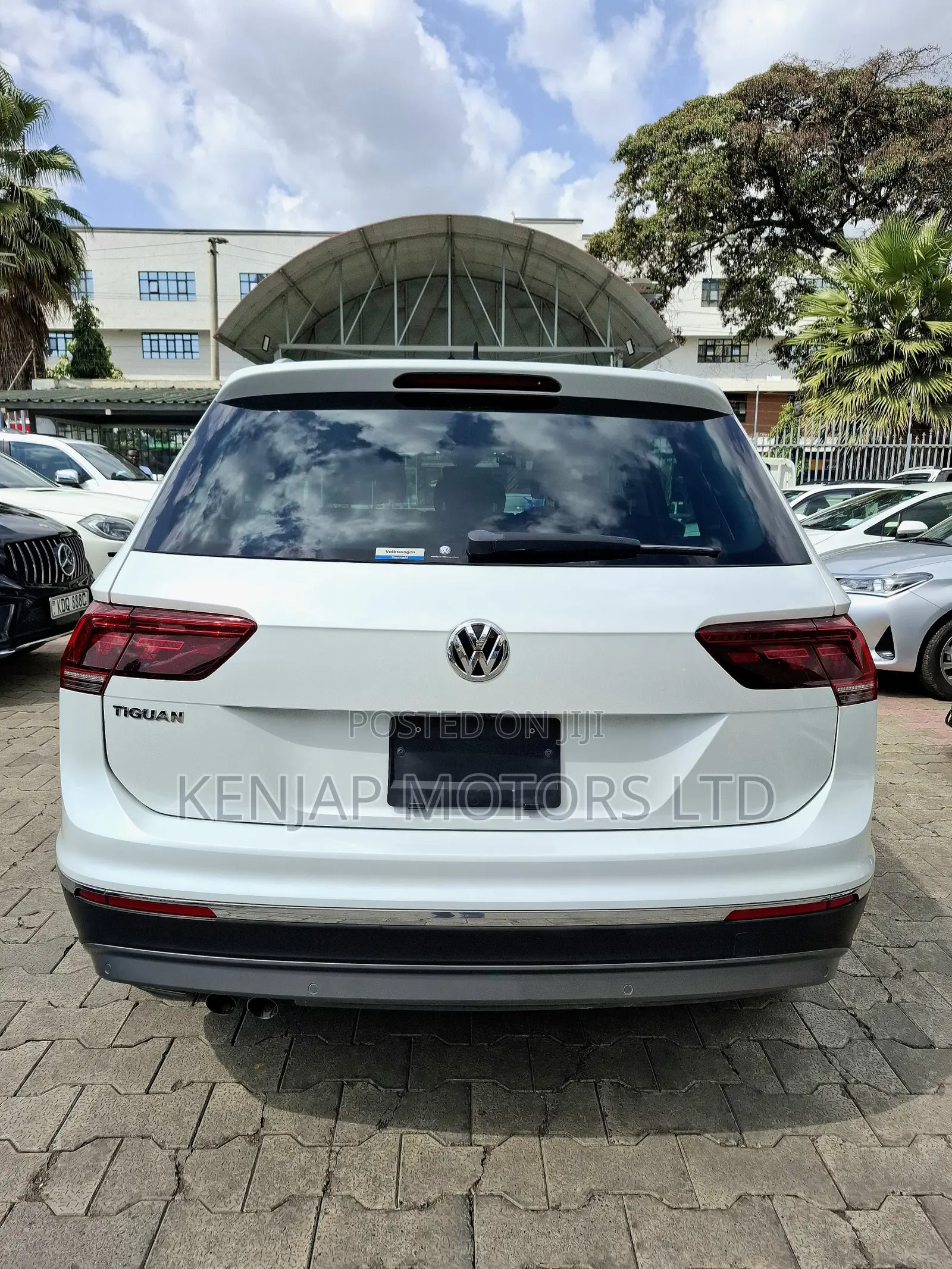 Volkswagen Tiguan 2019 White
