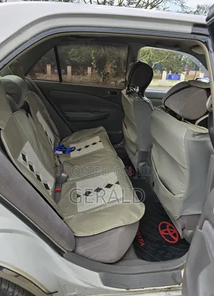 Toyota Premio 2001 Silver