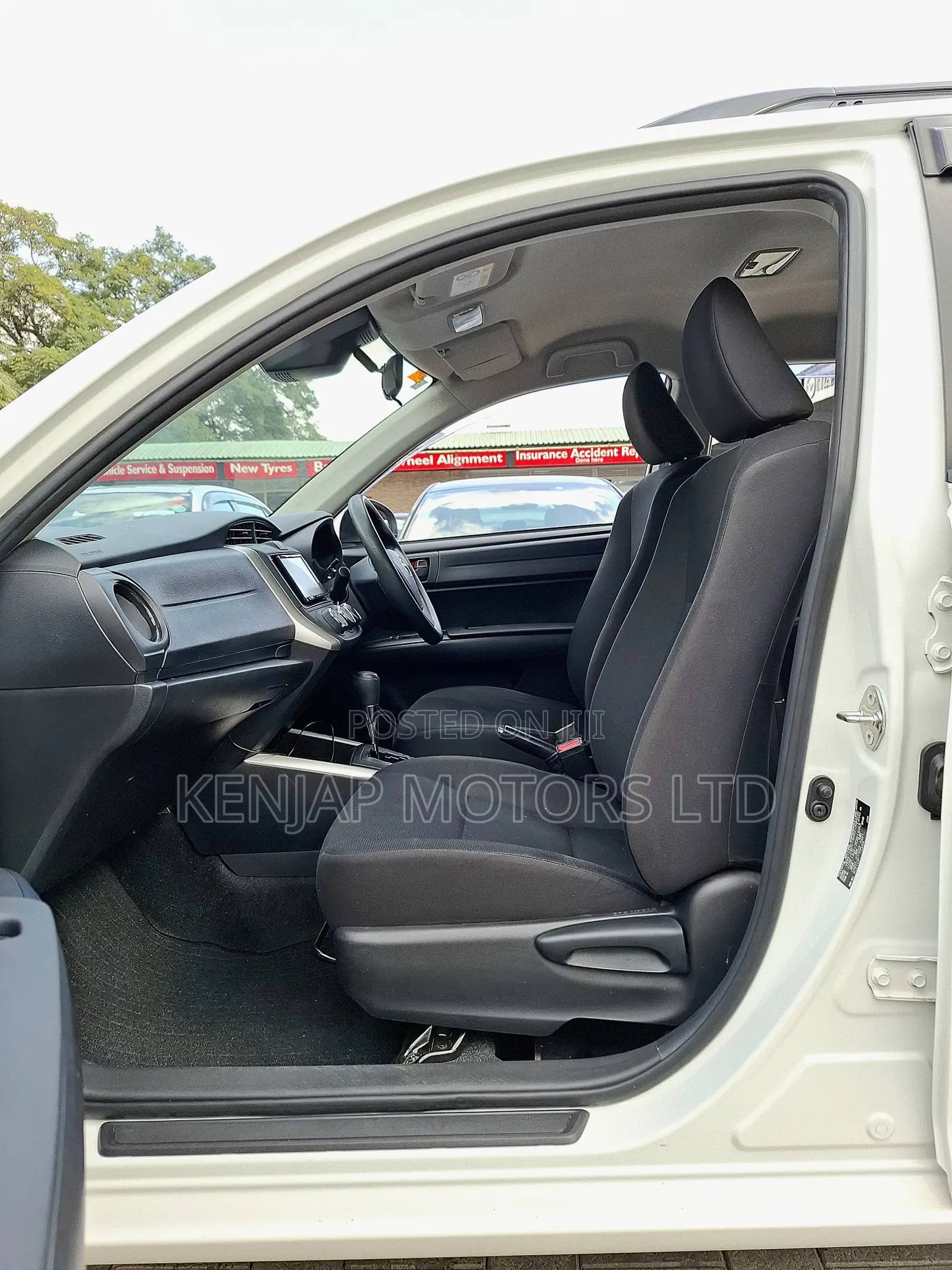 Toyota Corolla Fielder 2020 Pearl