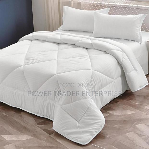 White Binded Duvet 6*7