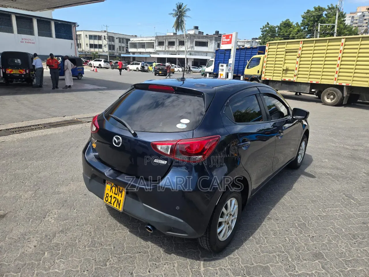 Mazda Demio 2017 Black