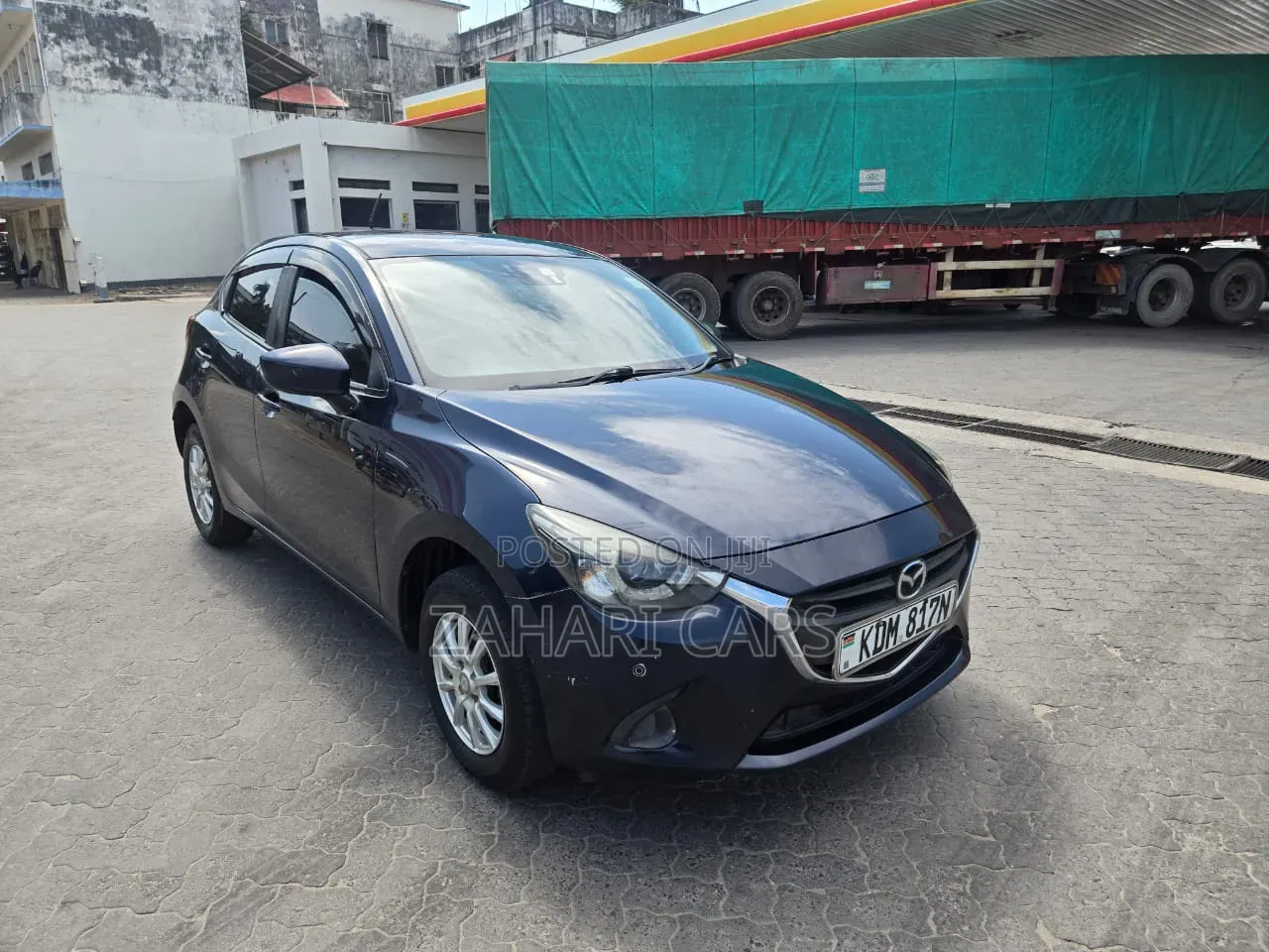Mazda Demio 2017 Black