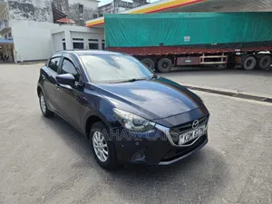 Mazda Demio 2017 Black