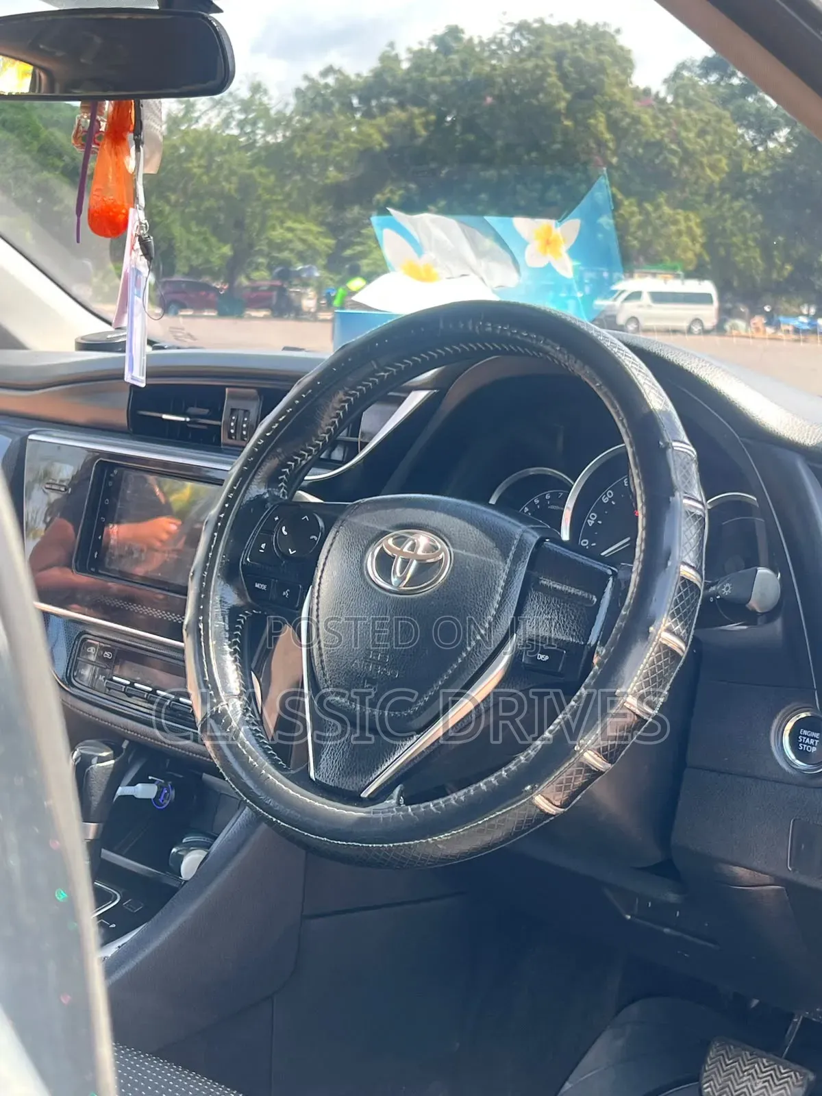 Toyota Auris 2016 Black