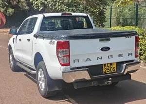 Ford Ranger Wildtrak 2012 Pearl
