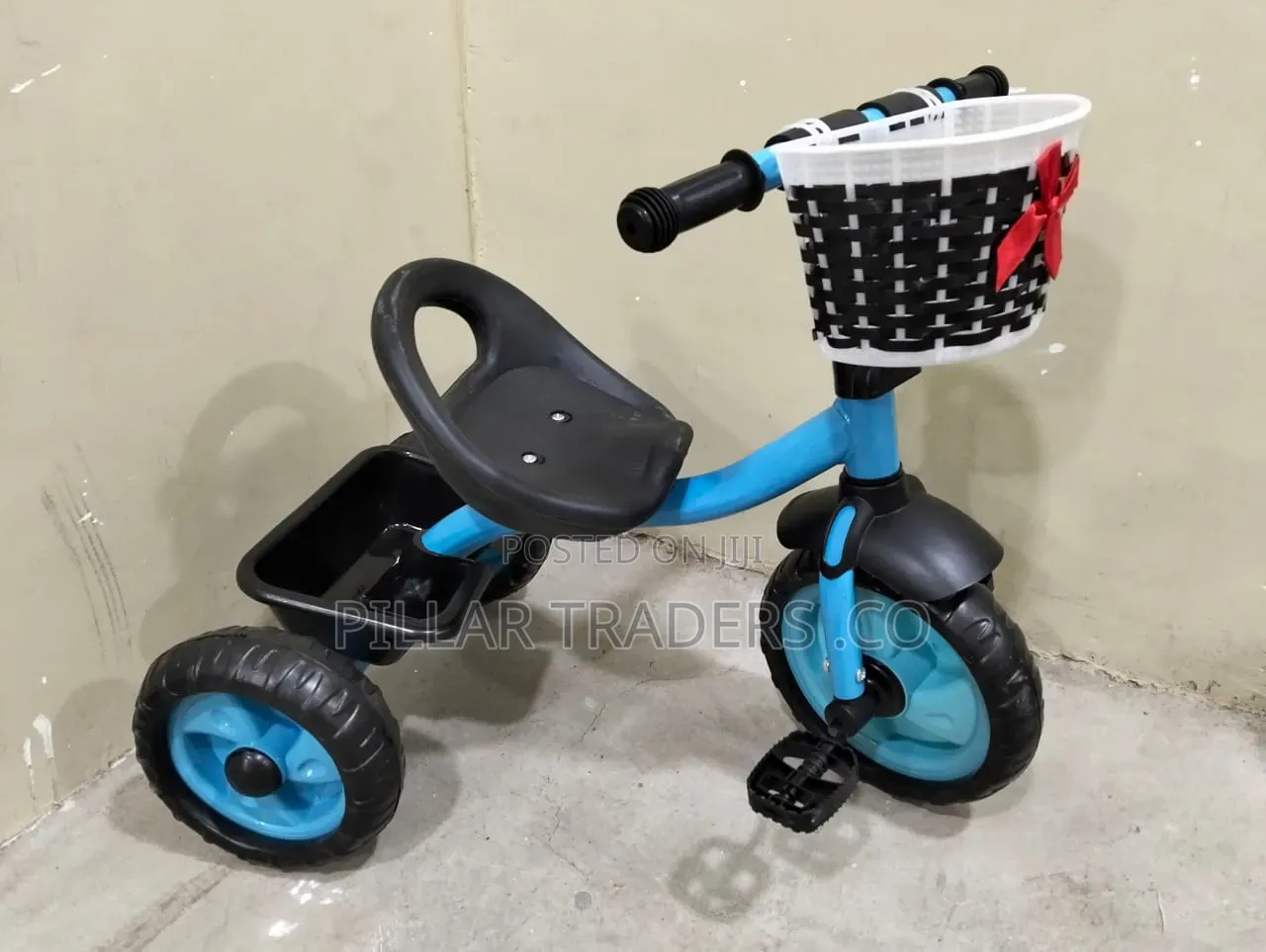 Kids Tricycle With Parent Push Handle Storage Basket