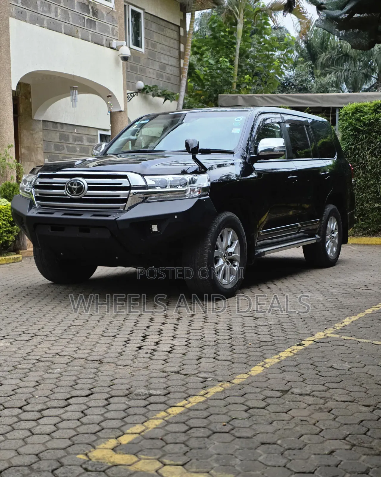 Toyota Land Cruiser 2017 Black
