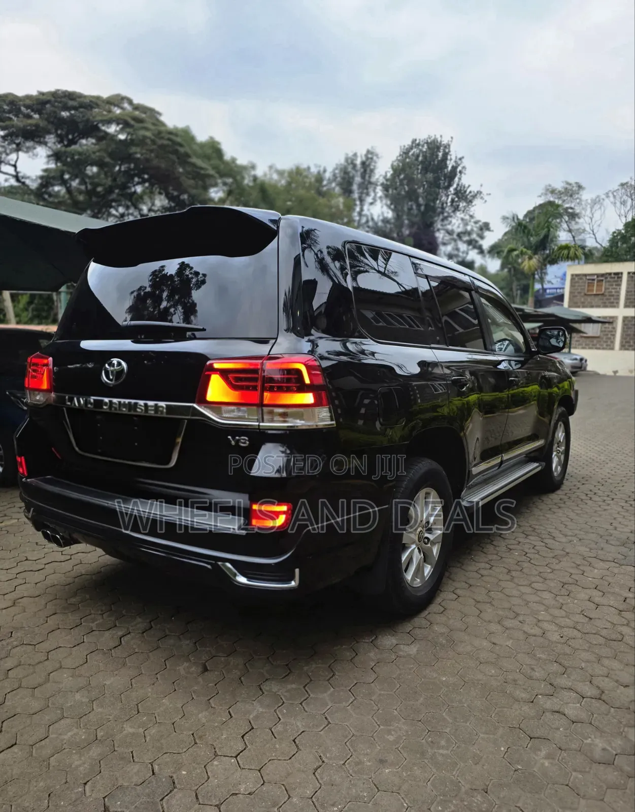 Toyota Land Cruiser 2017 Black