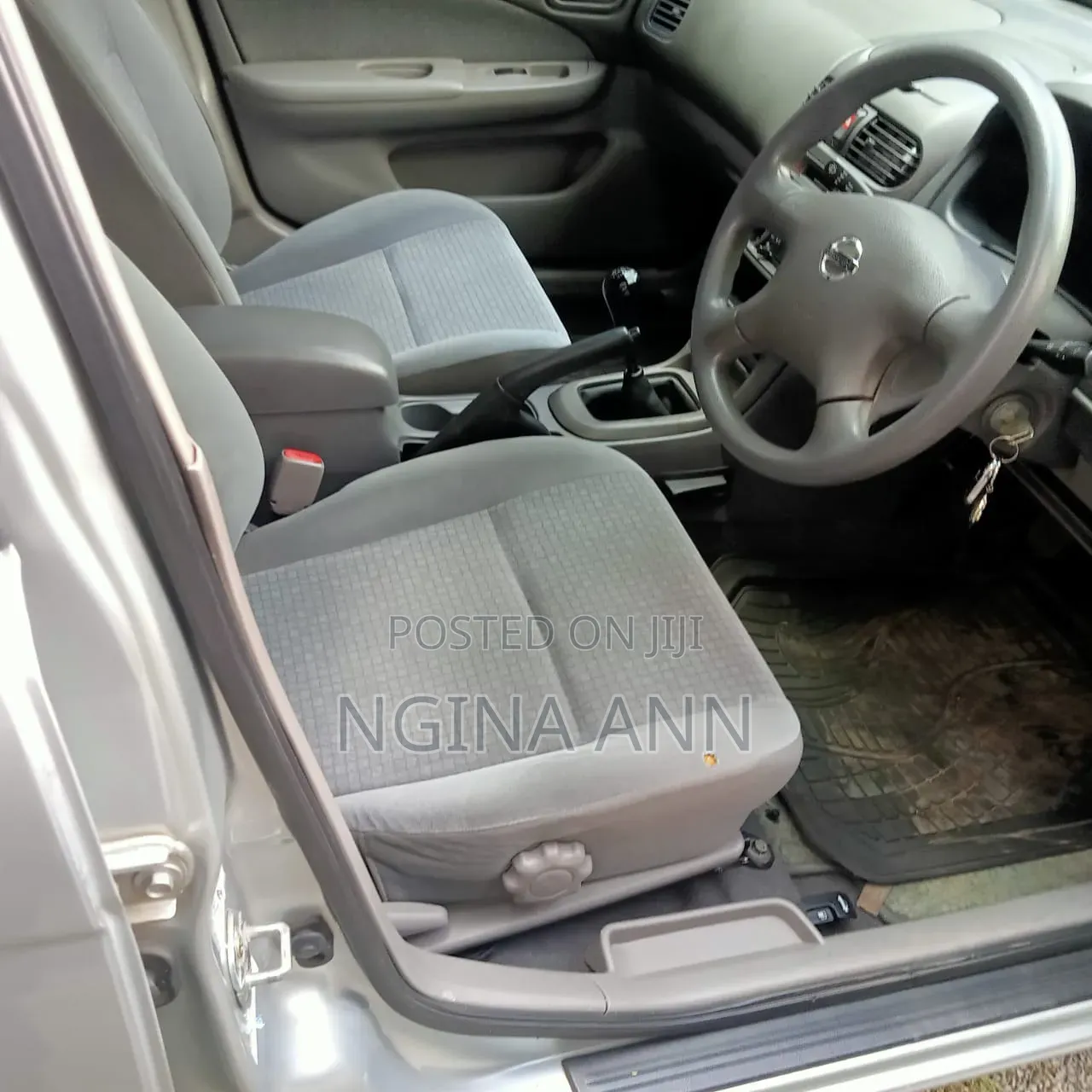 Nissan Tiida 2005 Blue