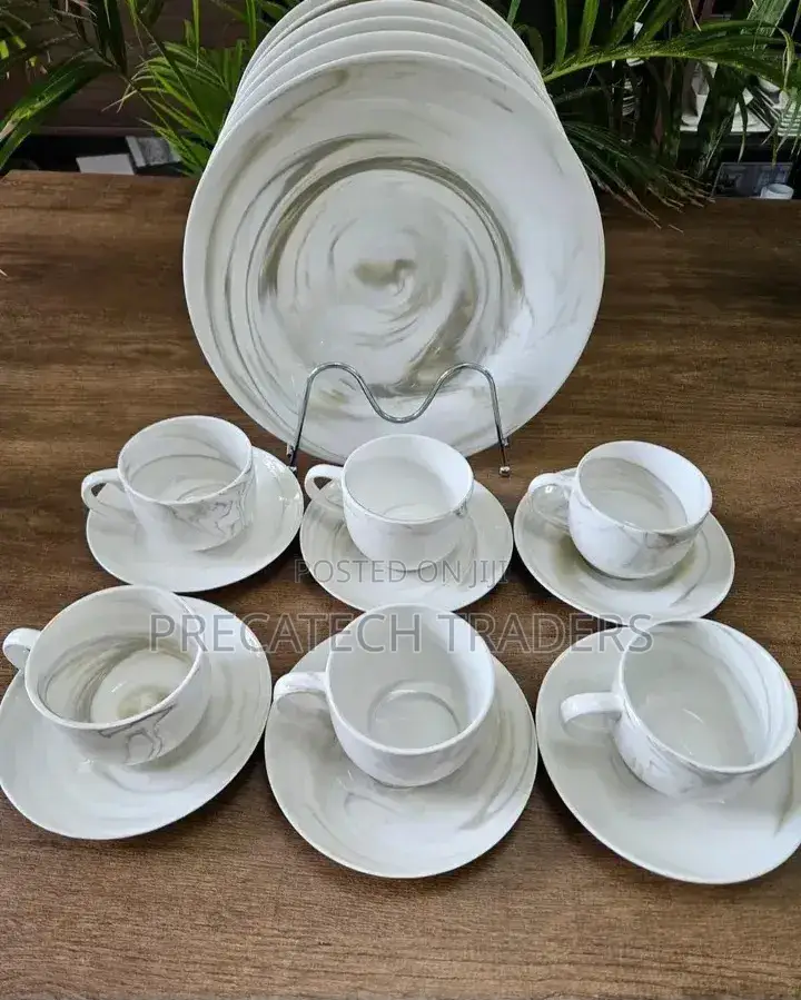 Dinner Set! Premium 18pcs Ceramic Dinnerware Set
