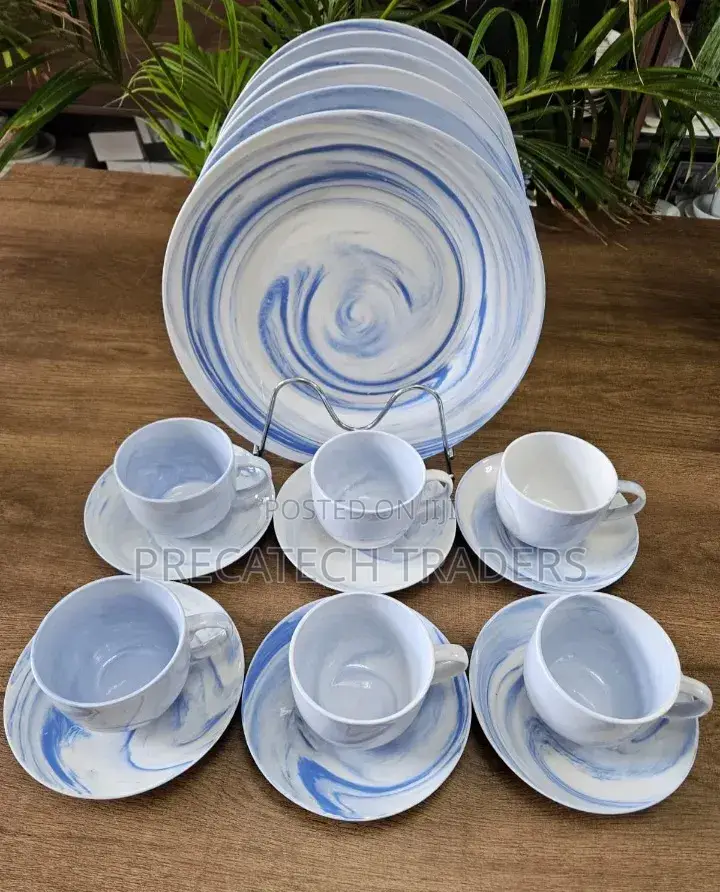 Luxury 18pcs Ceramic Plates Cups Set