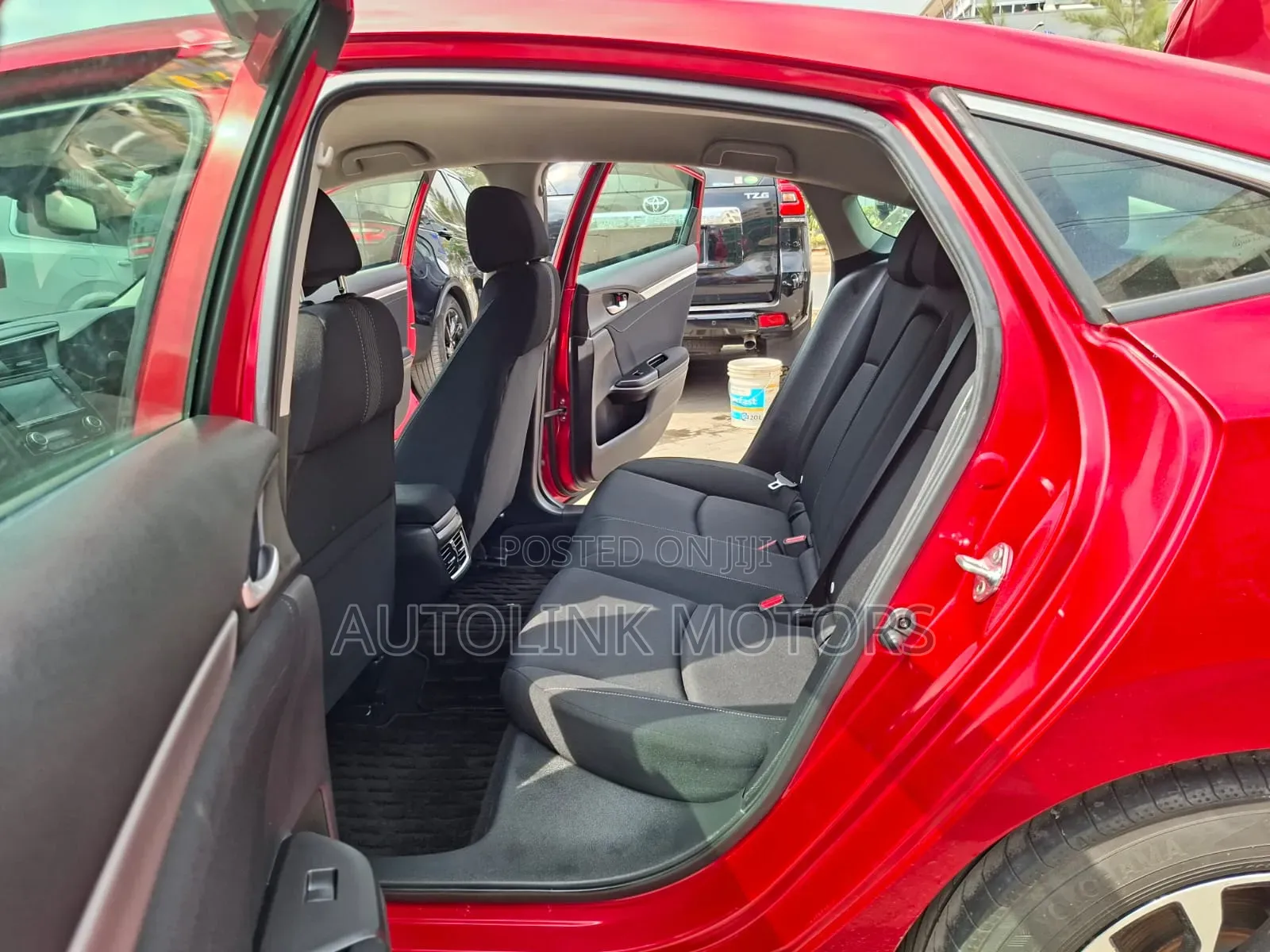 Honda Civic 2019 Red