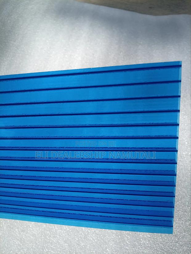 Blue Hollow Polycarbonate Roofing Sheet/Uv Resistant Multiwall Panel - thumbnail 2