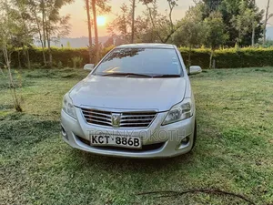 Toyota Premio 2015 Silver