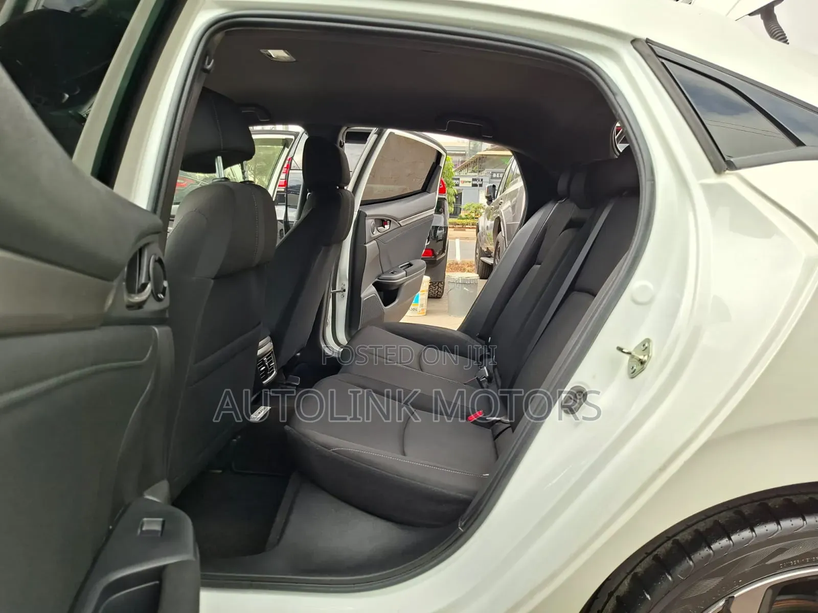 Honda Civic 2019 White