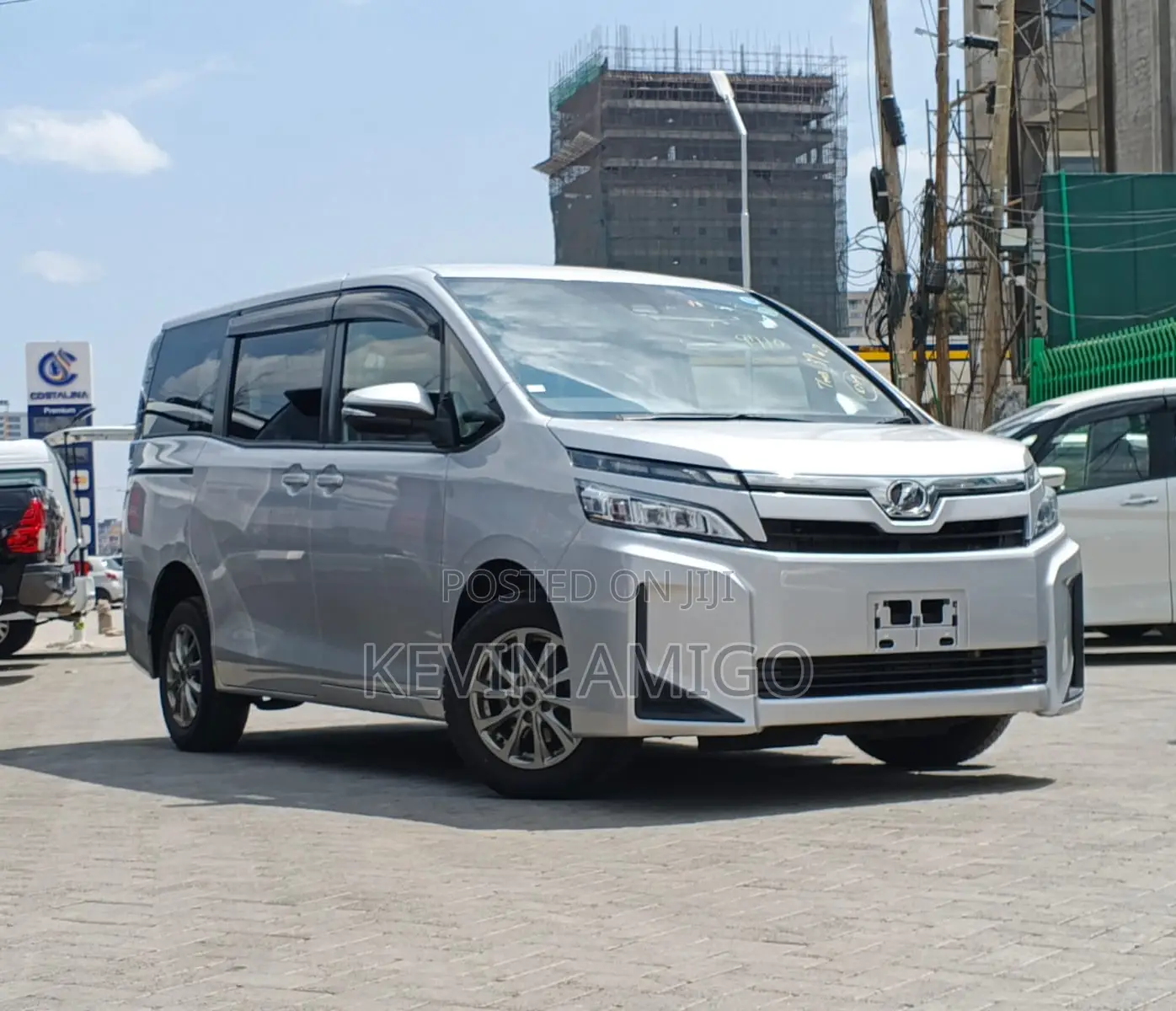 Toyota Voxy 2019 Silver