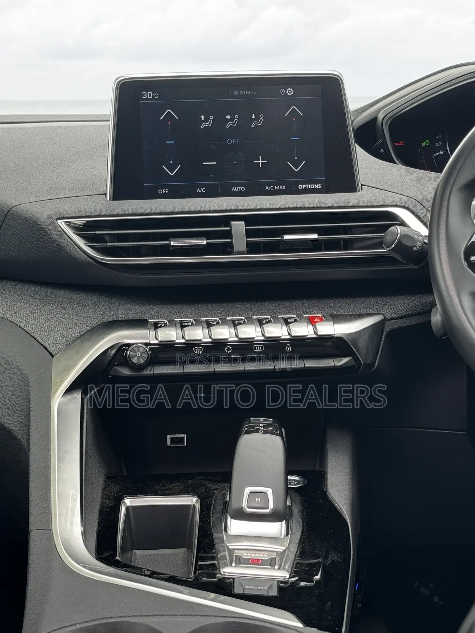 Peugeot 3008 2019 Green