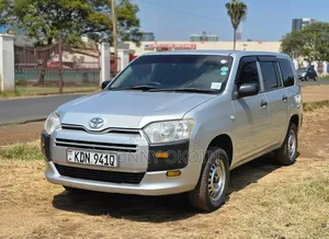 Toyota Probox 2017 Silver