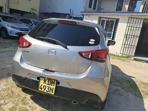 Mazda Demio 2016 Gray