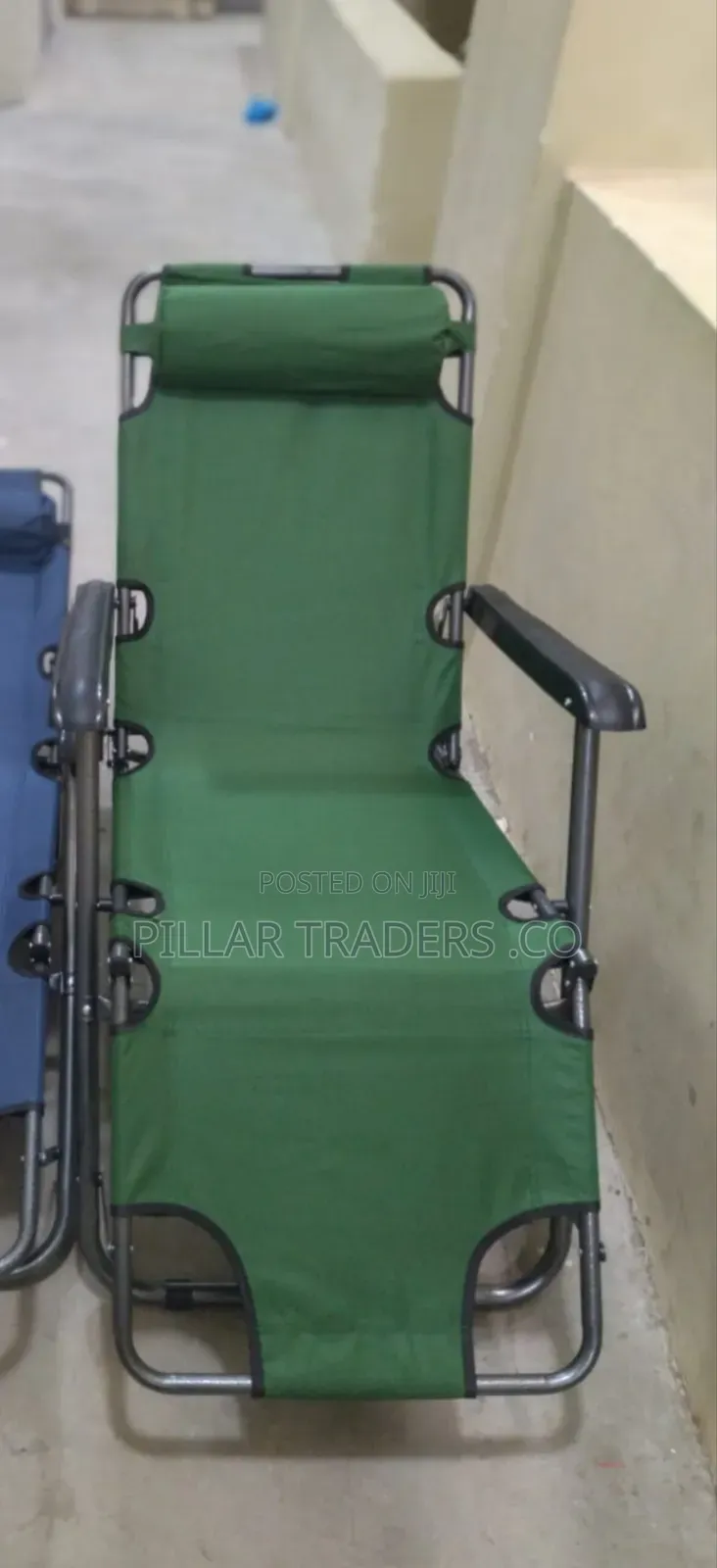 Heavy-Duty Folding Sun Lounger Recliner Chair