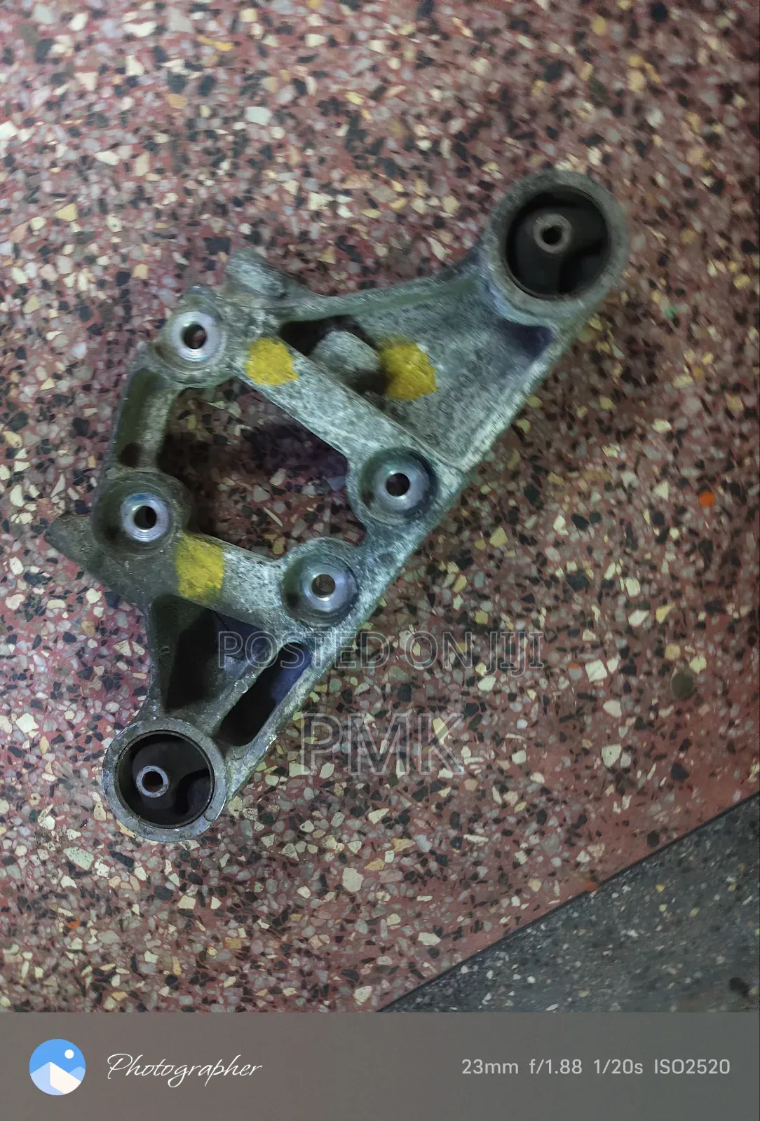 Toyota Noah 4wd Rear Diff Mountain