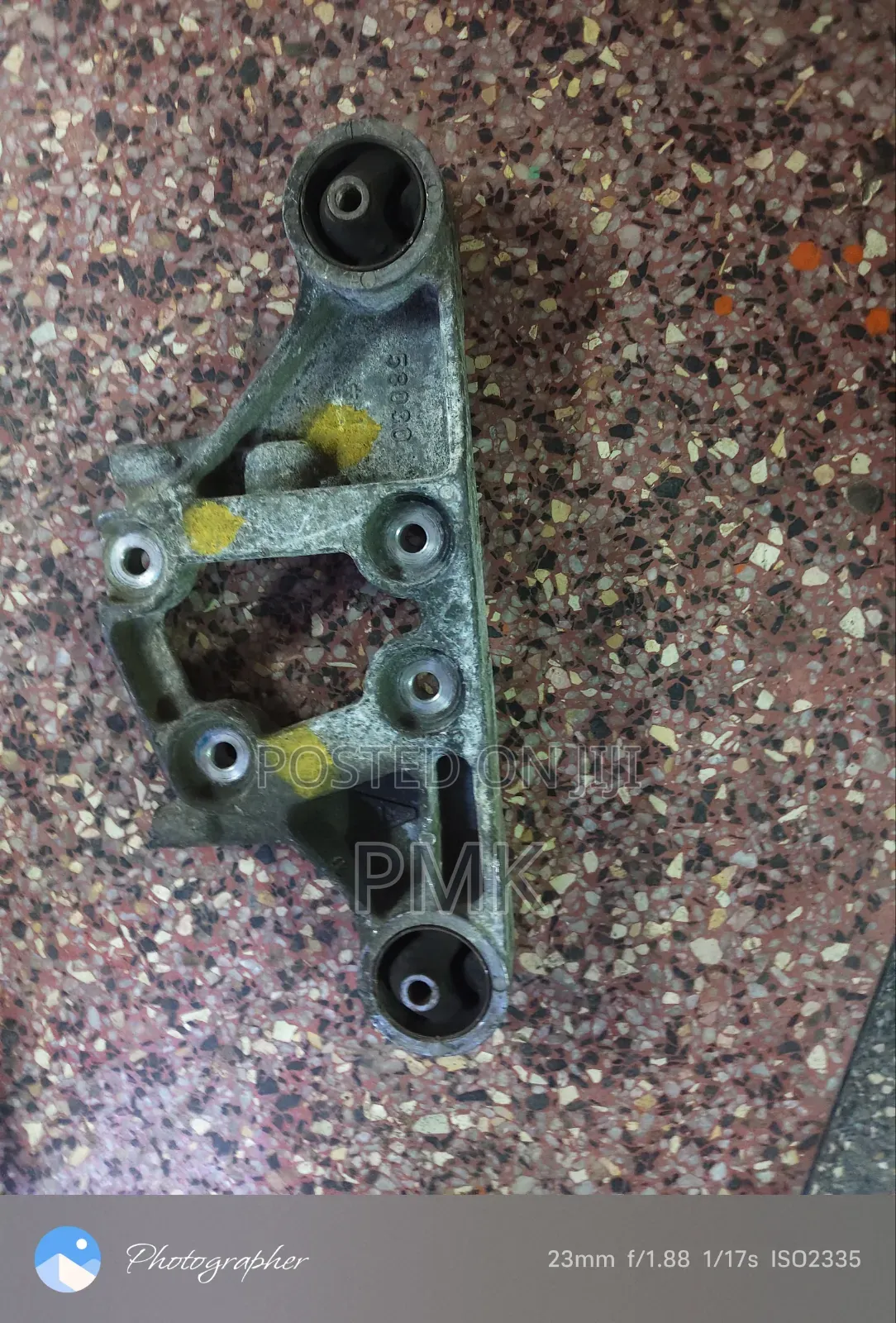 Toyota Noah 4wd Rear Diff Mountain