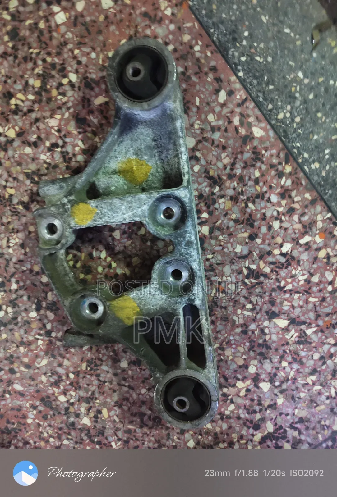 Toyota Voxy 4wd Rear Crossmember Mountain