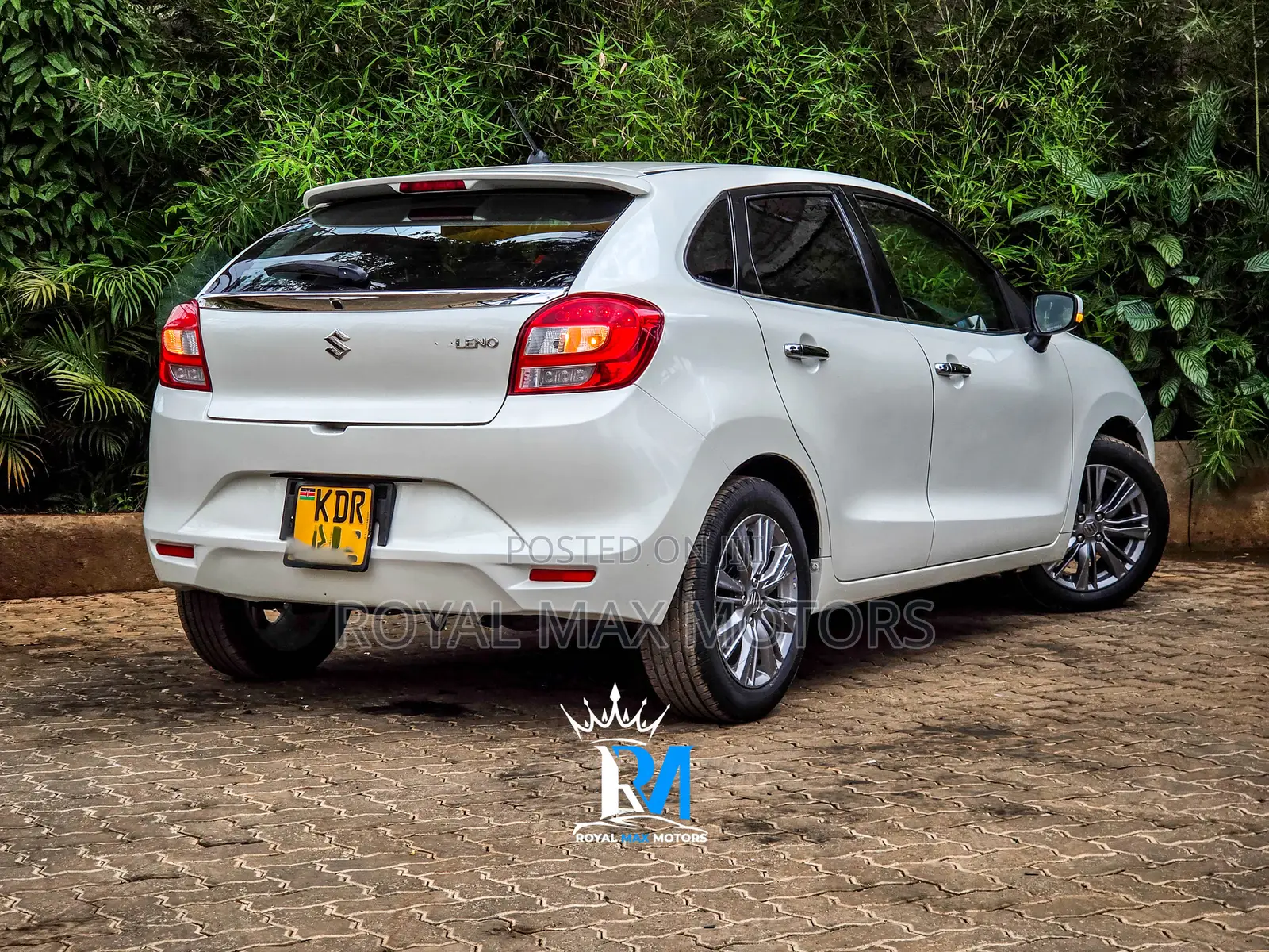 Suzuki Baleno 2018 White
