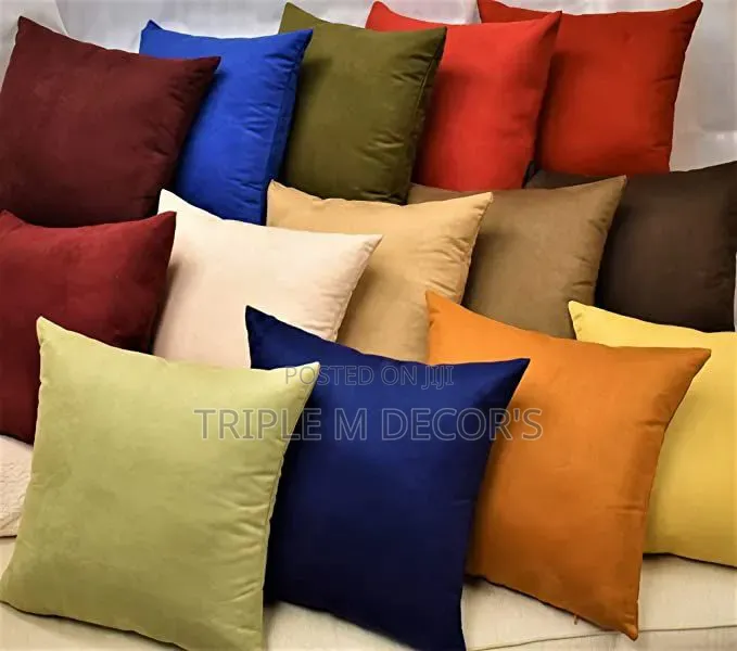 Durable Modern Decorative Throw Pillows