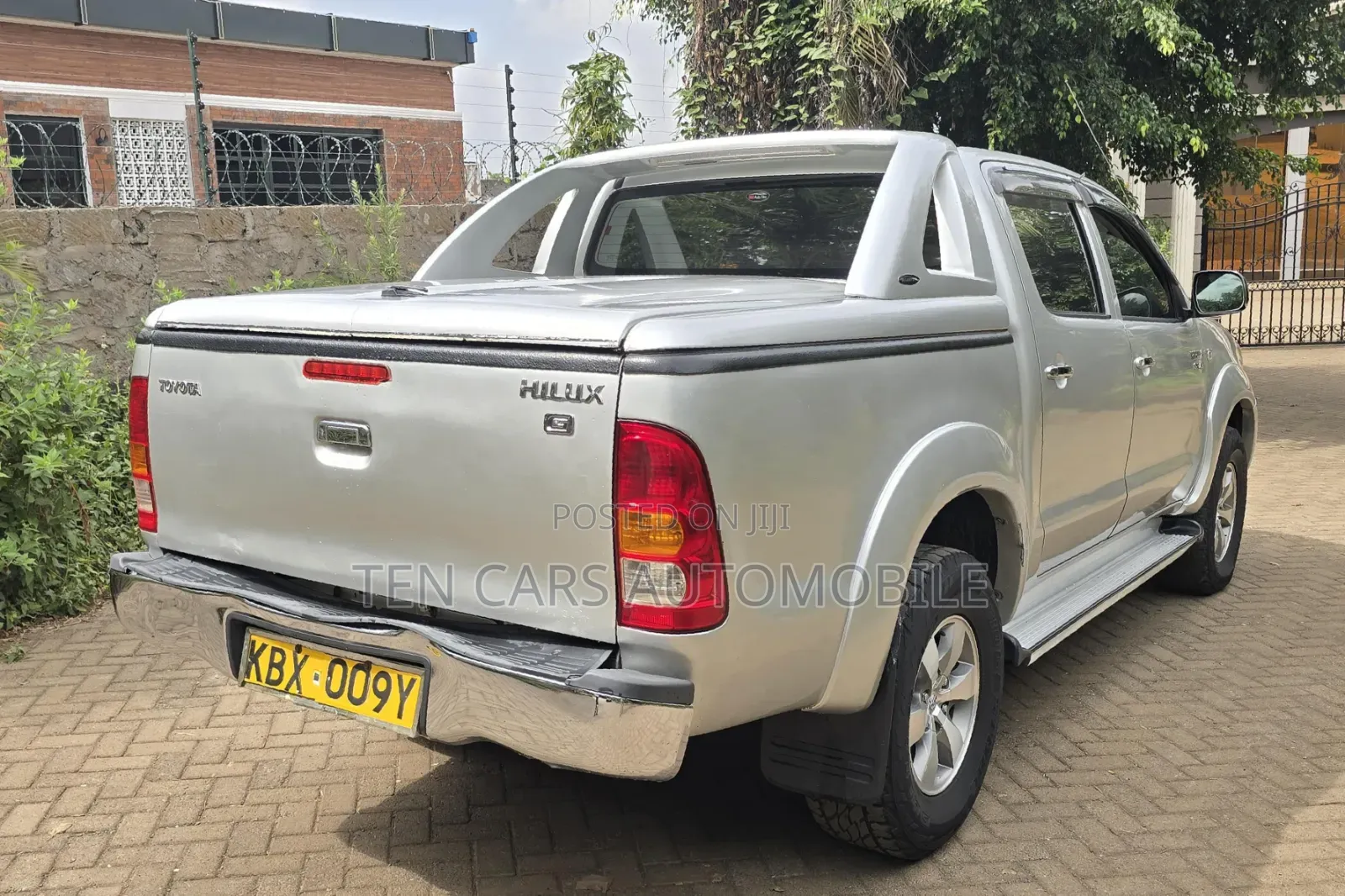 Toyota Hilux 2007 Silver