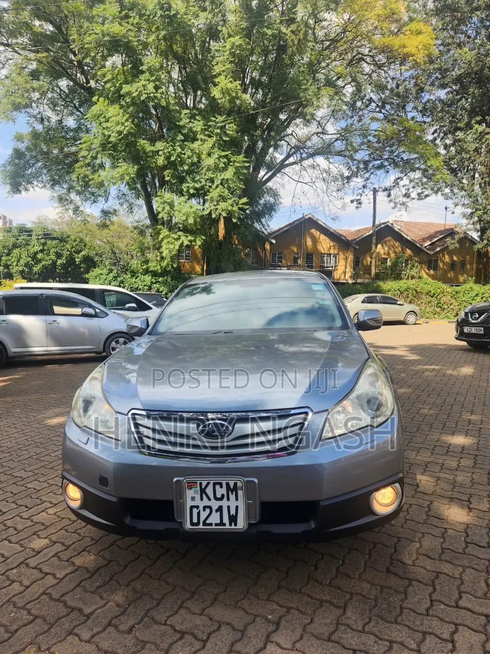 Subaru Outback 2010 Gray