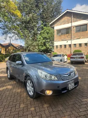 Subaru Outback 2010 Gray
