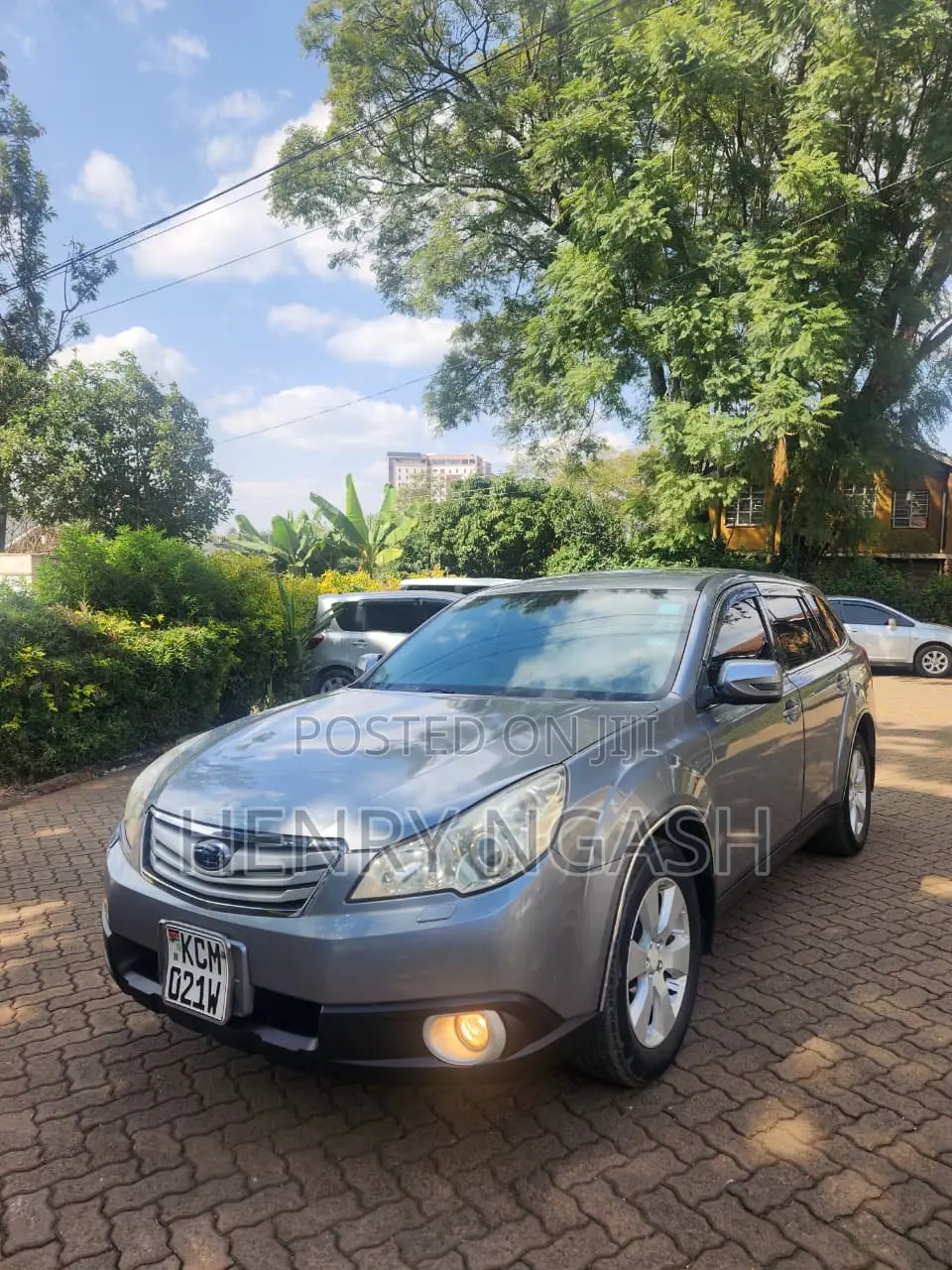 Subaru Outback 2010 Gray