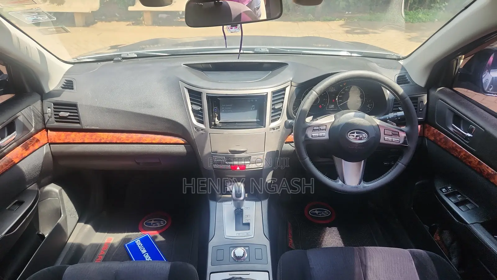 Subaru Outback 2010 Gray