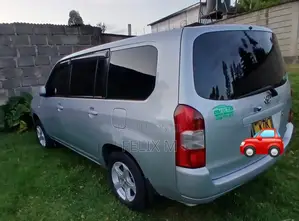 Toyota Succeed 2017 Silver