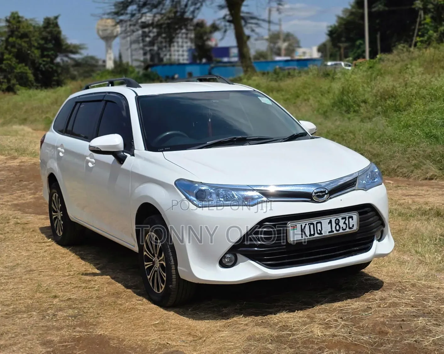 Toyota Corolla Fielder 2017 White