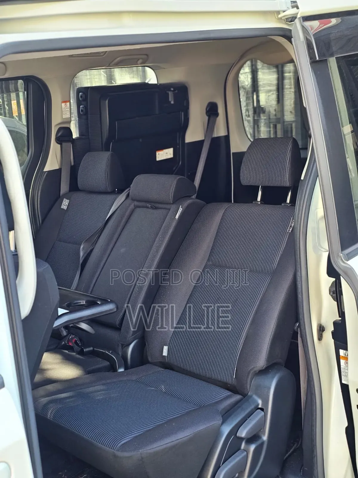 Toyota Noah 2019 White