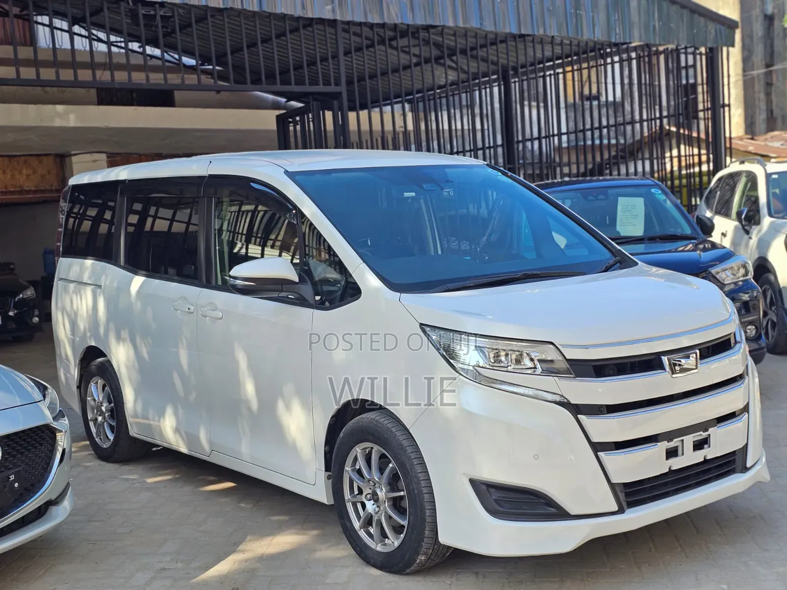 Toyota Noah 2019 White