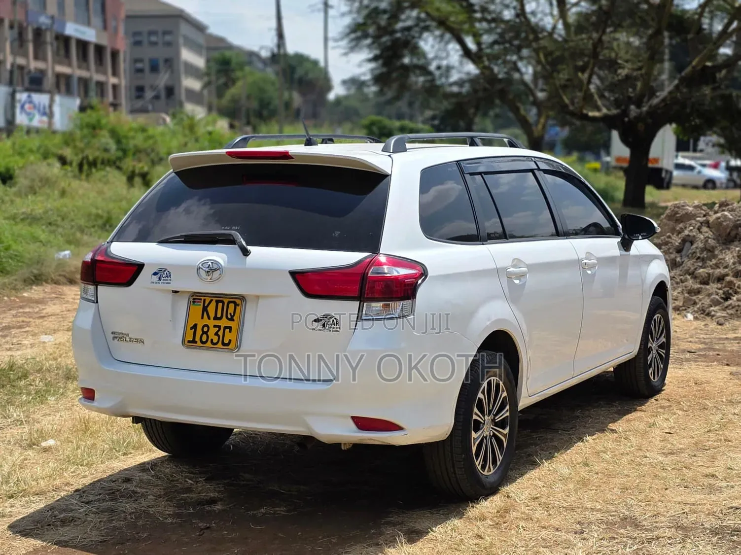 Toyota Corolla Fielder 2017 White