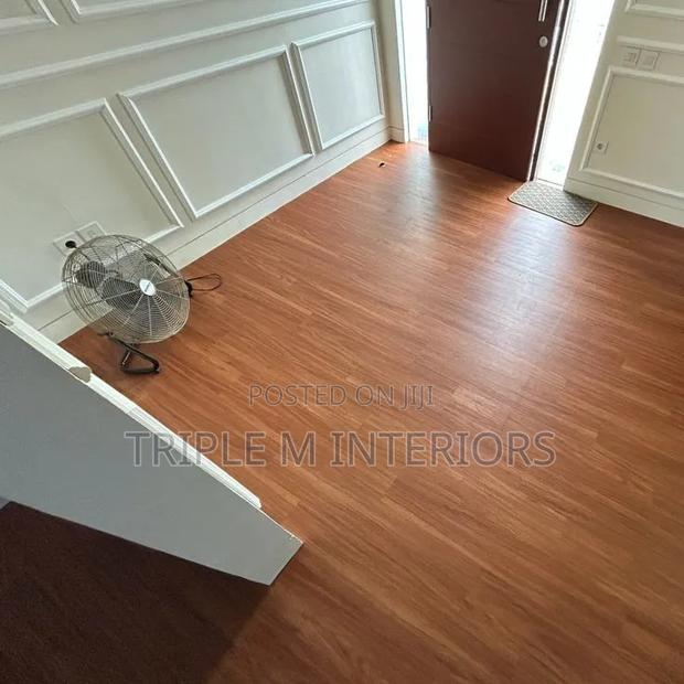Glue-Free SPC Flooring Planks - thumbnail 2