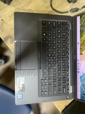 Laptop Dell Latitude 5400 8GB Intel Core i5 SSD 256GB