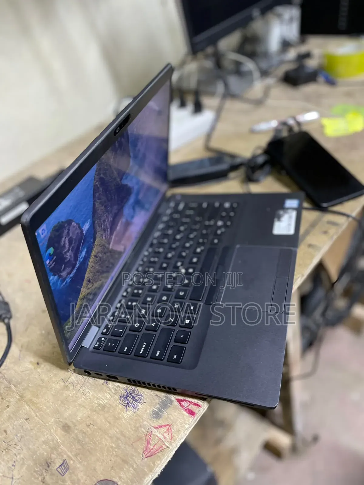 Laptop Dell Latitude 5400 8GB Intel Core i5 SSD 256GB