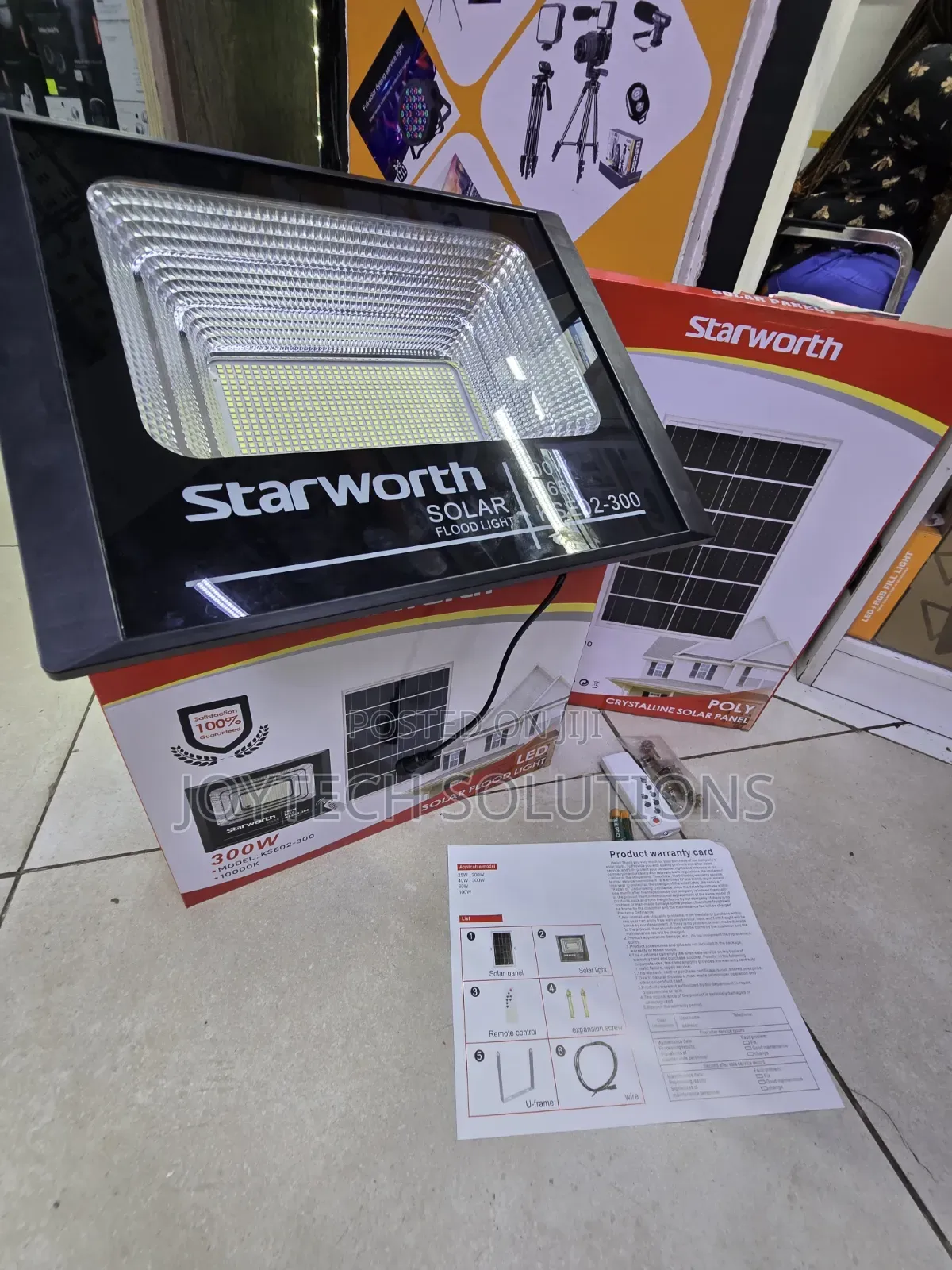 300w Solar Flood Light With High-efficiency Solar Panel Remote