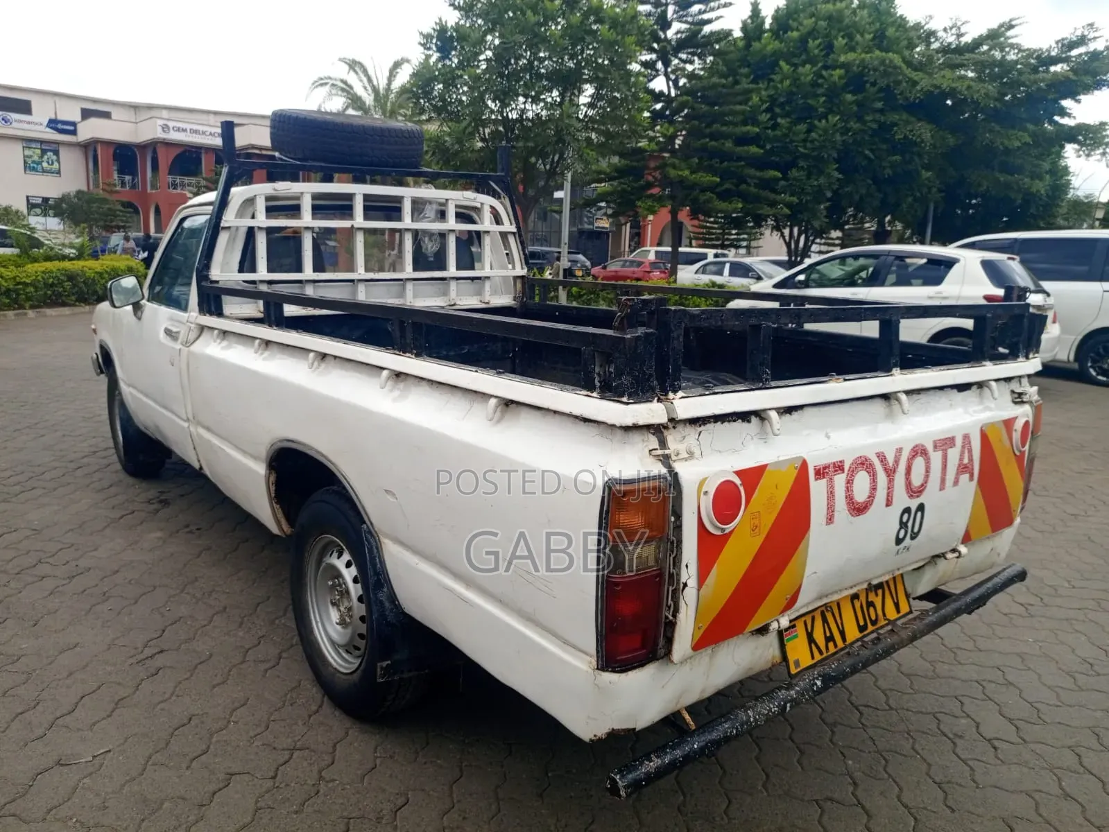 Toyota Hilux 1979 White