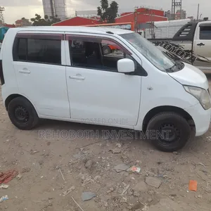 Suzuki Wagon R 2012 White