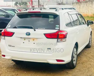 Toyota Corolla Fielder 2019 White