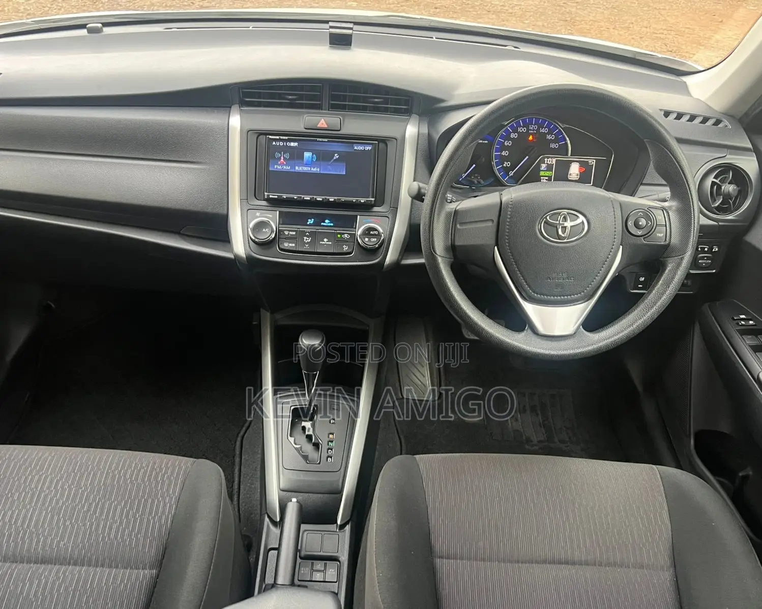 Toyota Corolla Fielder 2019 White