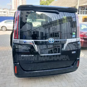 Toyota Esquire 2019 Black