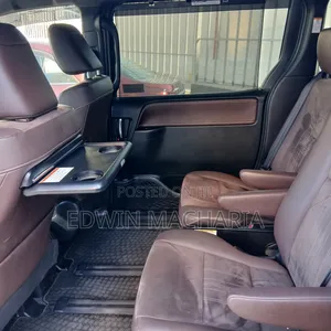 Toyota Esquire 2019 Black